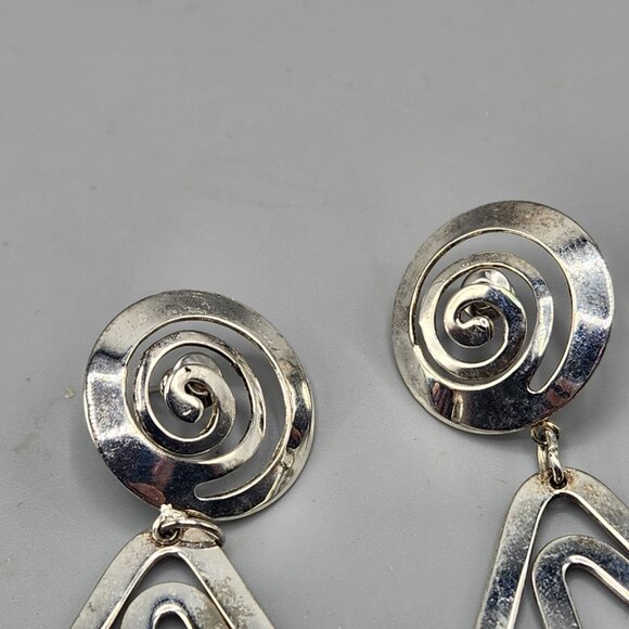 Vintage Hammered Metal Abstract Geometric Swirl Earrings 3" Dangle - Picture 3 of 8